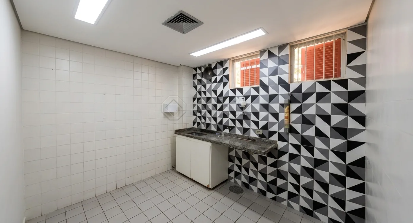 Alugar Comercial / Sal&atilde;o Comercial em Americana R$ 20.000,00 - Foto 6