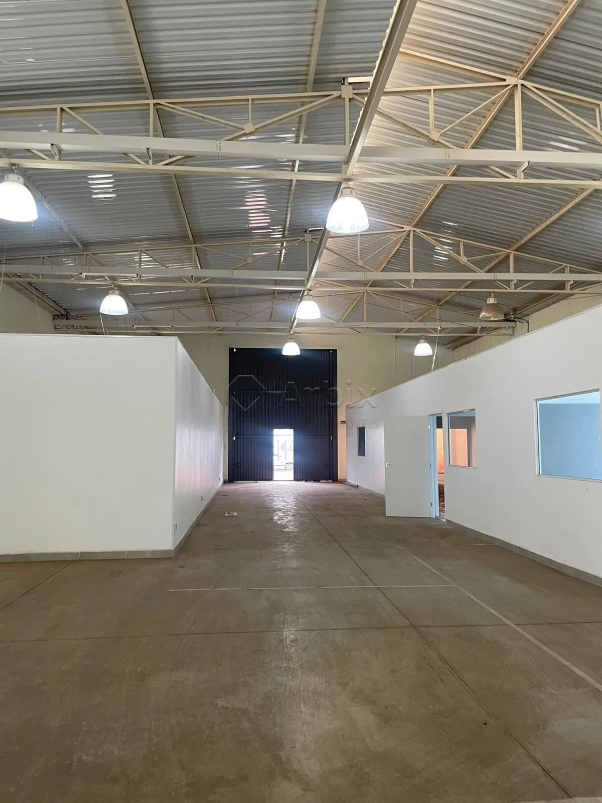 Alugar Comercial / Sal&atilde;o Industrial em Santa B&aacute;rbara D`Oeste R$ 17.000,00 - Foto 3