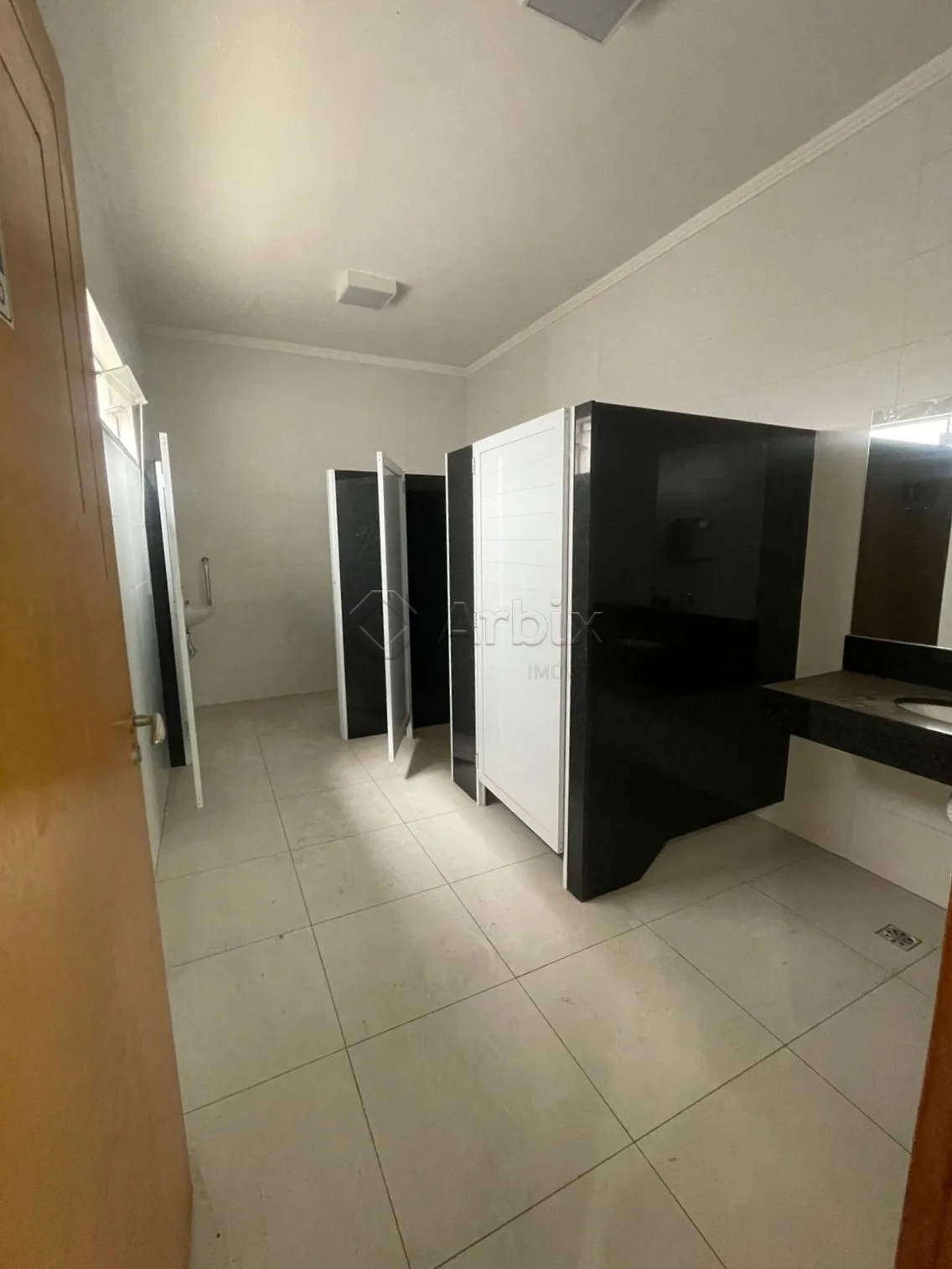 Alugar Comercial / Sal&atilde;o Industrial em Santa B&aacute;rbara D`Oeste R$ 17.000,00 - Foto 6