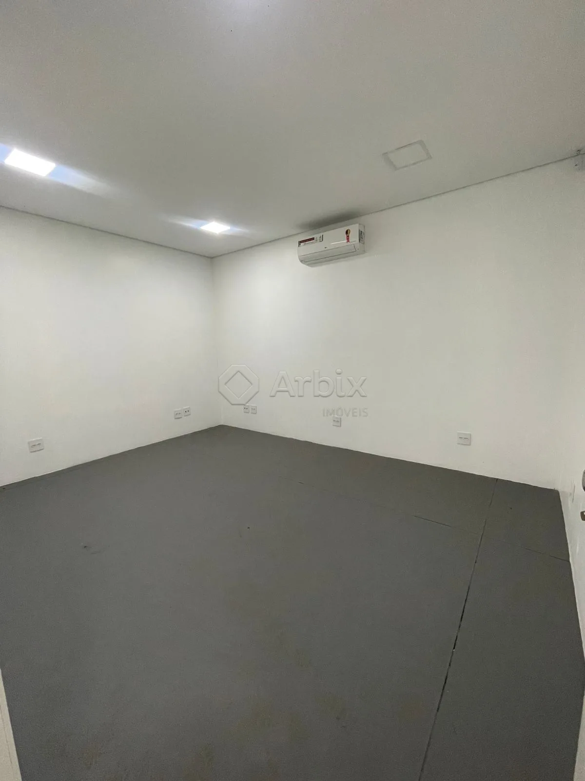 Alugar Comercial / Sal&atilde;o Industrial em Santa B&aacute;rbara D`Oeste R$ 17.000,00 - Foto 12