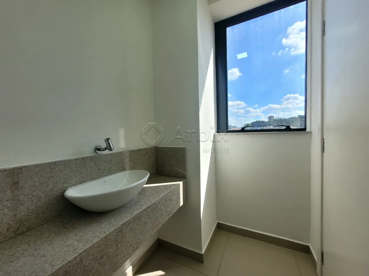Alugar Comercial / Sala Comercial em Condom&iacute;nio em Americana R$ 2.800,00 - Foto 5