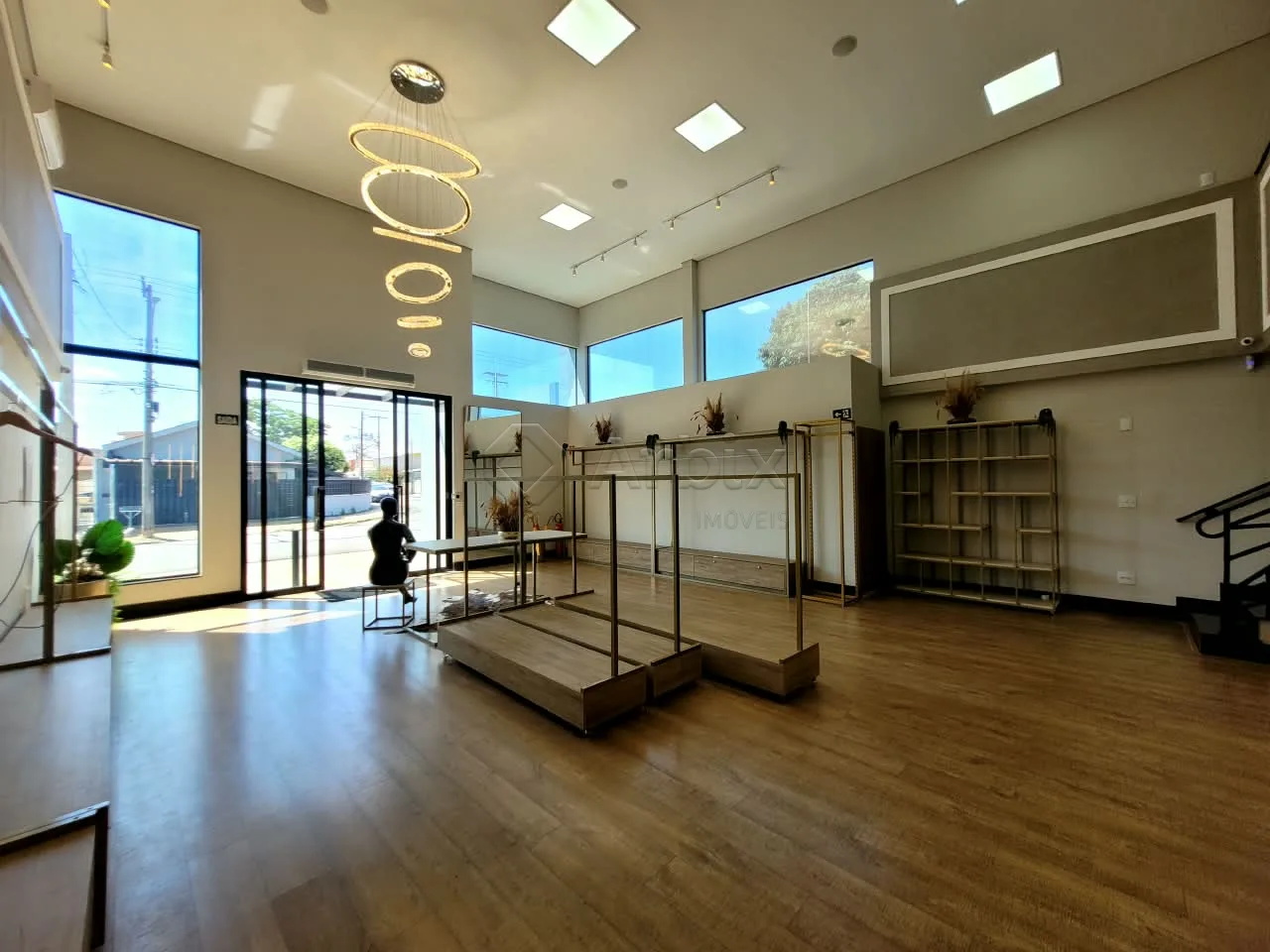 Alugar Comercial / Sal&atilde;o Comercial em Americana R$ 8.500,00 - Foto 4