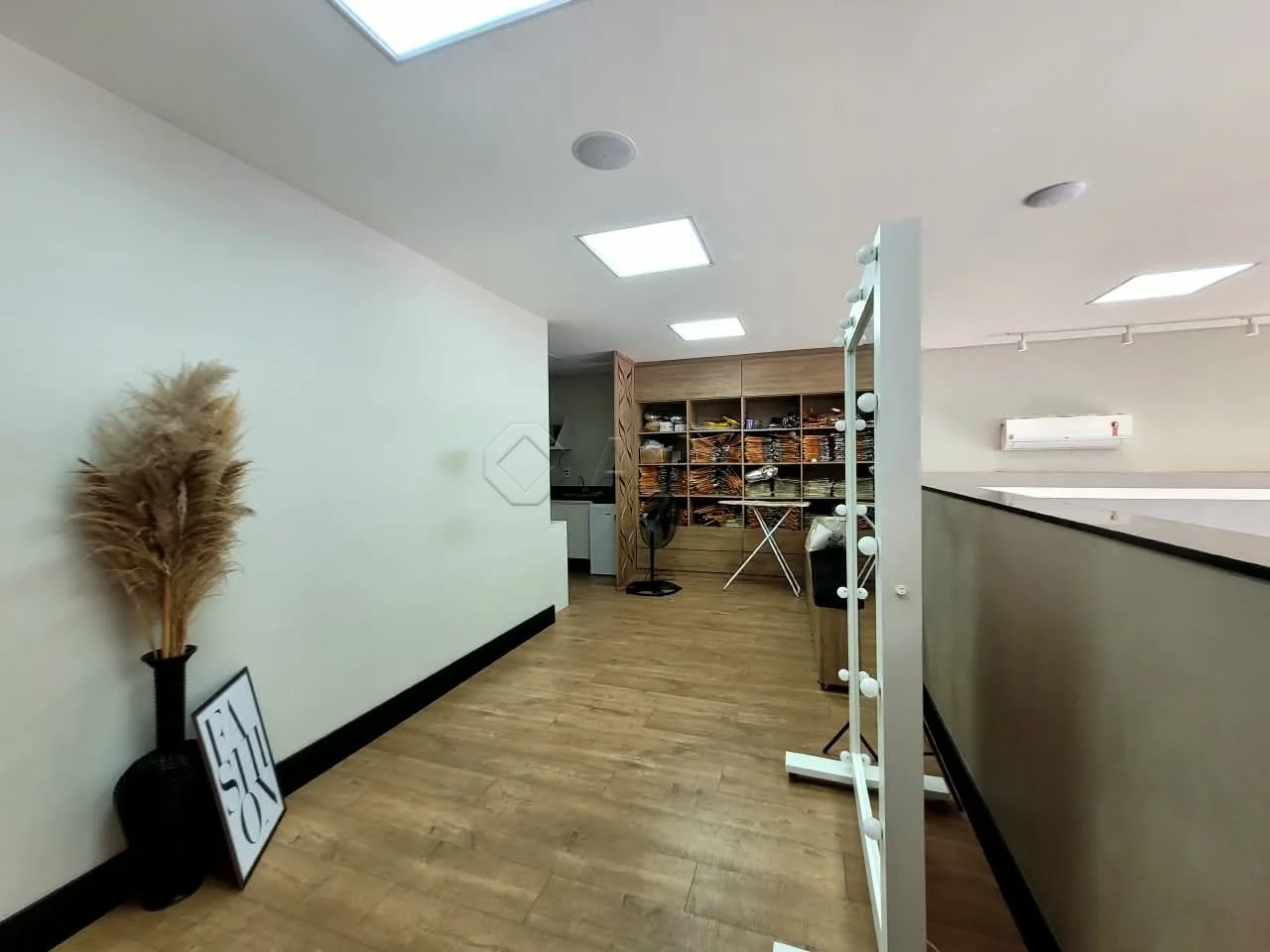 Alugar Comercial / Sal&atilde;o Comercial em Americana R$ 8.500,00 - Foto 14