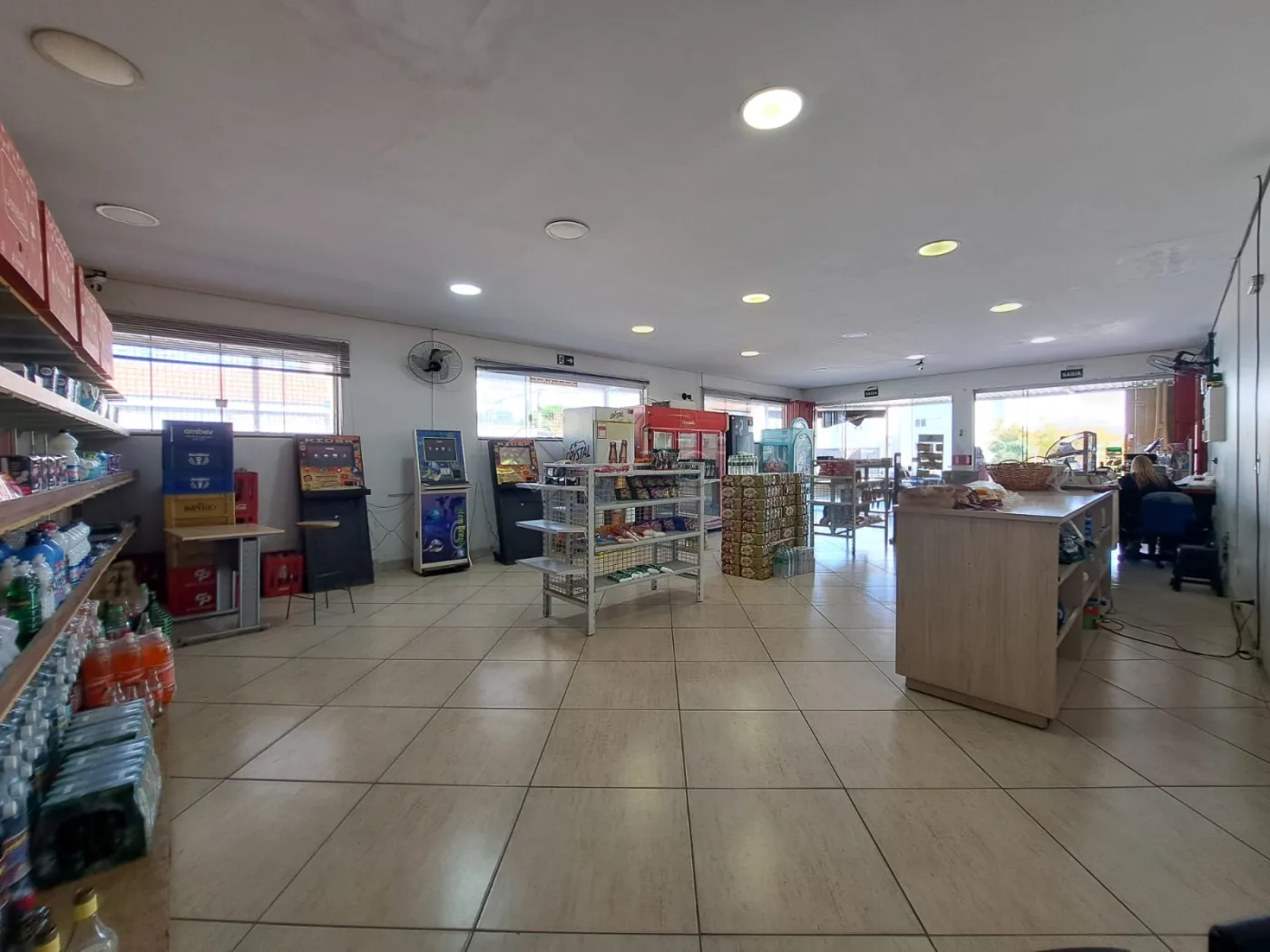 Alugar Comercial / Sal&atilde;o Comercial em Americana R$ 6.000,00 - Foto 5