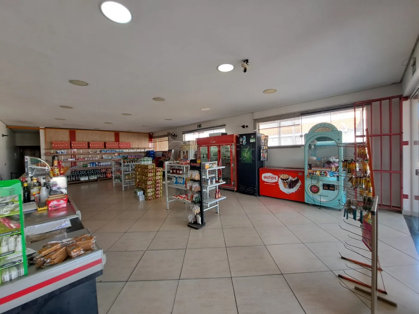 Alugar Comercial / Sal&atilde;o Comercial em Americana R$ 6.000,00 - Foto 4