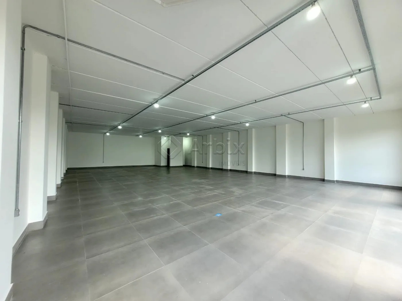 Alugar Comercial / Sal&atilde;o Comercial em Americana R$ 6.000,00 - Foto 2