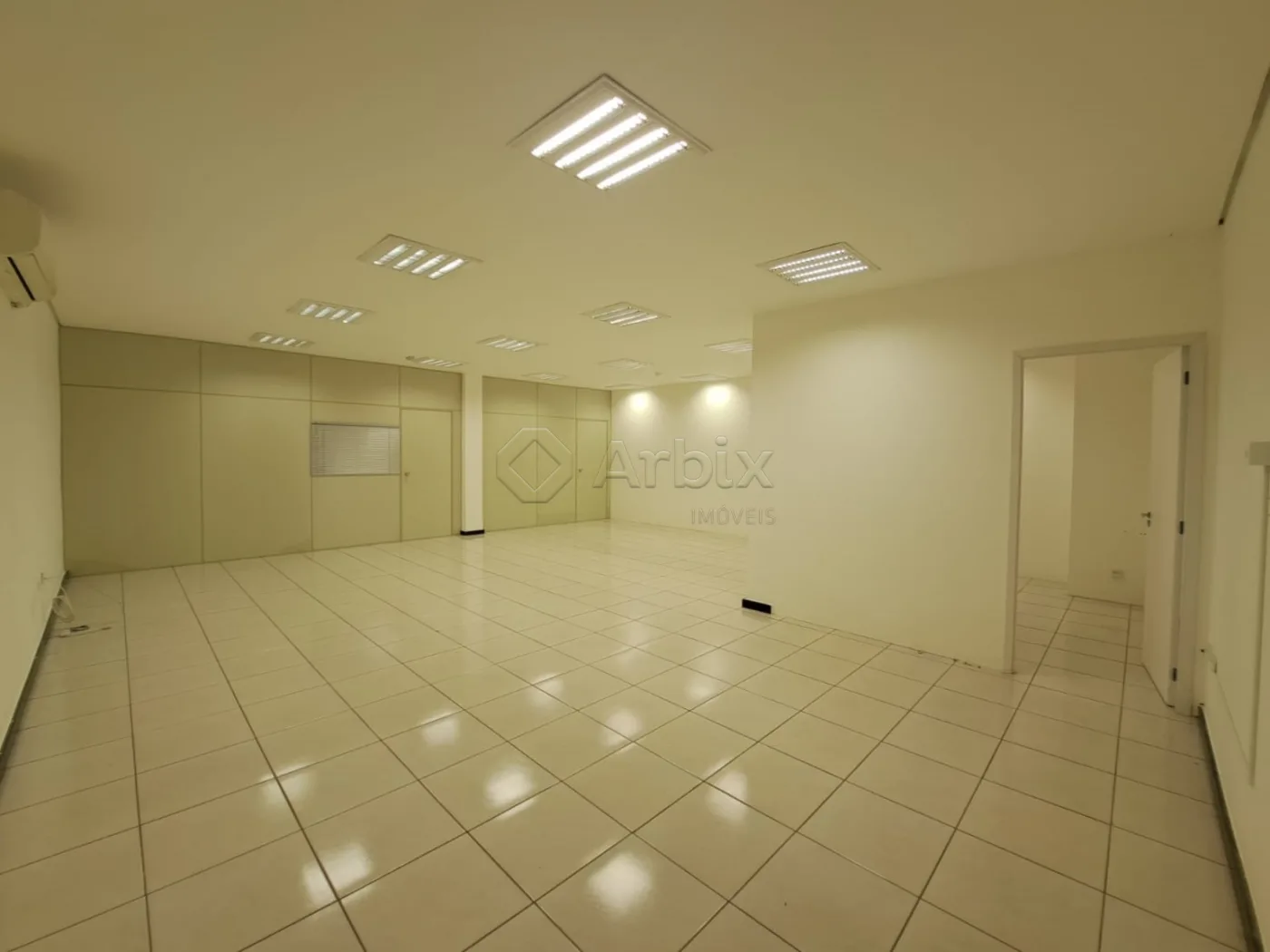Alugar Comercial / Sala Comercial em Americana R$ 1.900,00 - Foto 2