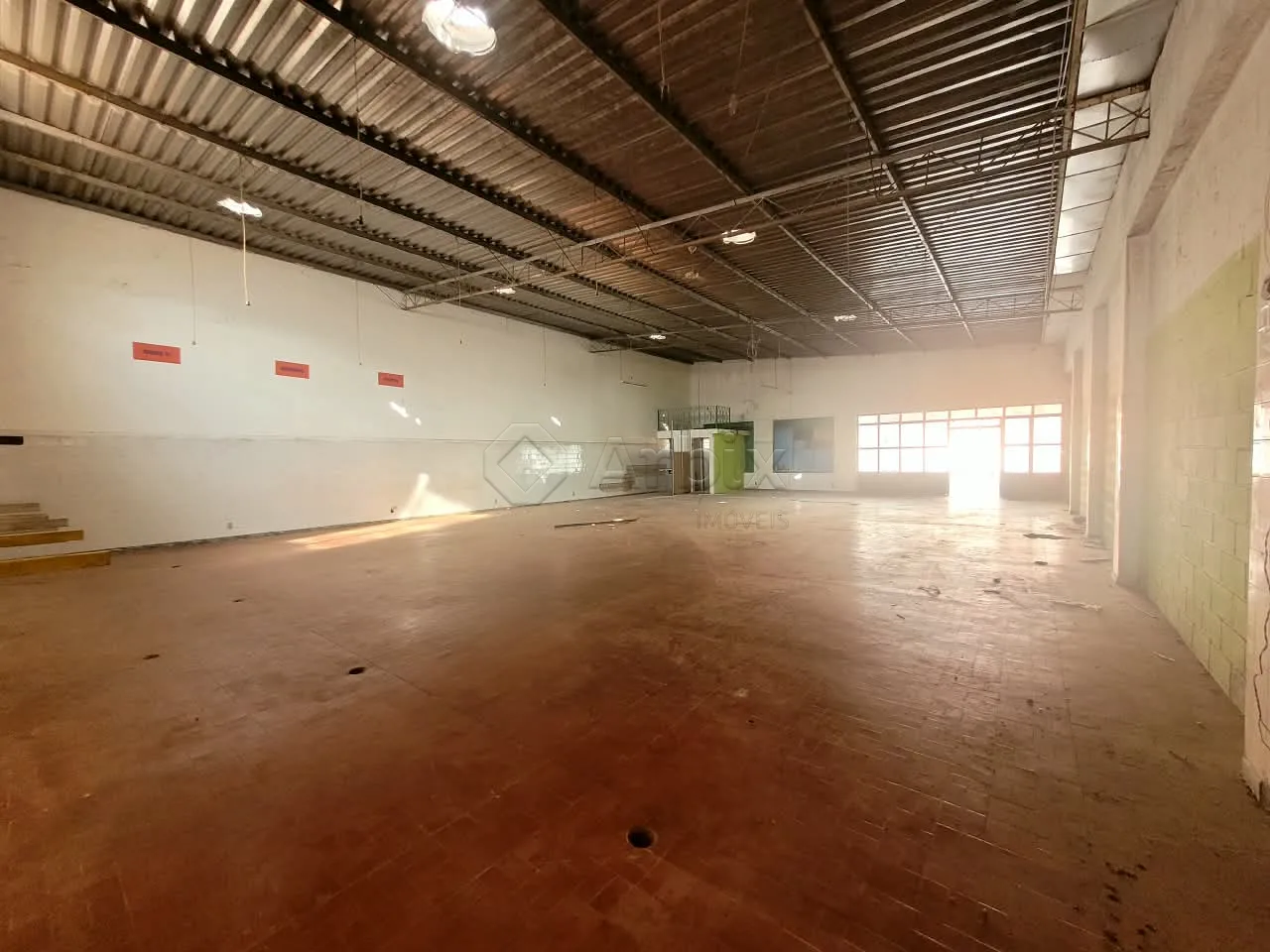 Alugar Comercial / Sal&atilde;o Comercial em Americana R$ 5.500,00 - Foto 2