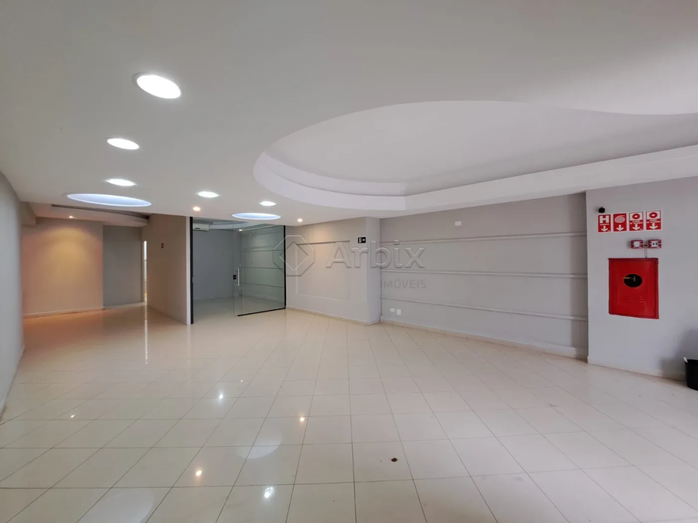 Alugar Comercial / Sal&atilde;o Comercial em Americana R$ 21.000,00 - Foto 2