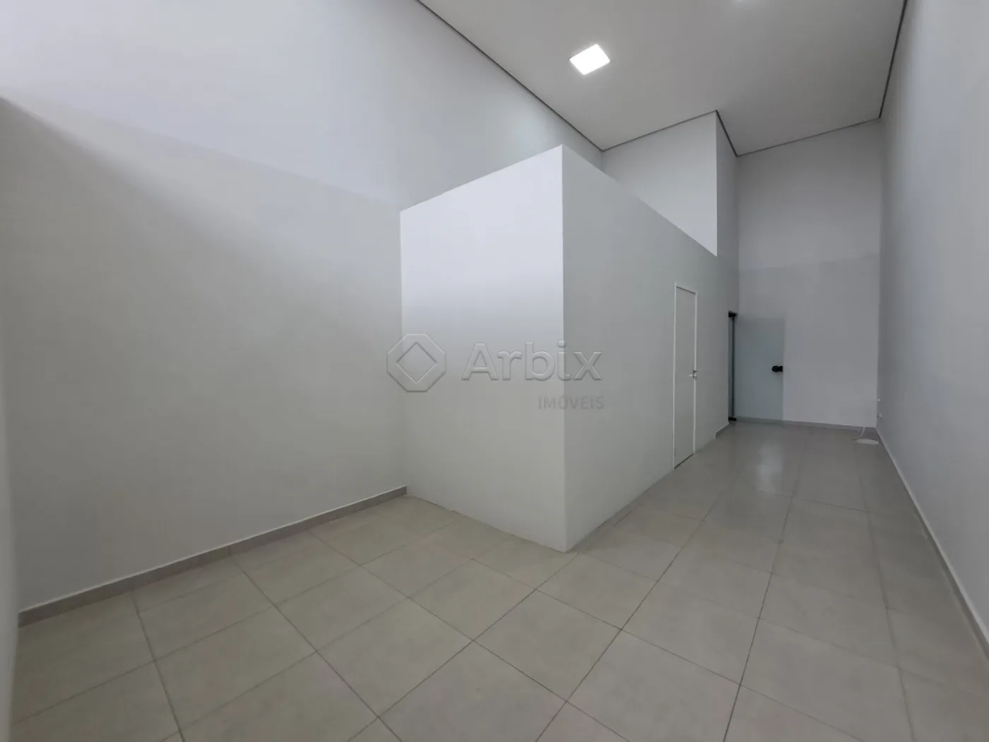 Alugar Comercial / Sala Comercial em Americana R$ 1.650,00 - Foto 1
