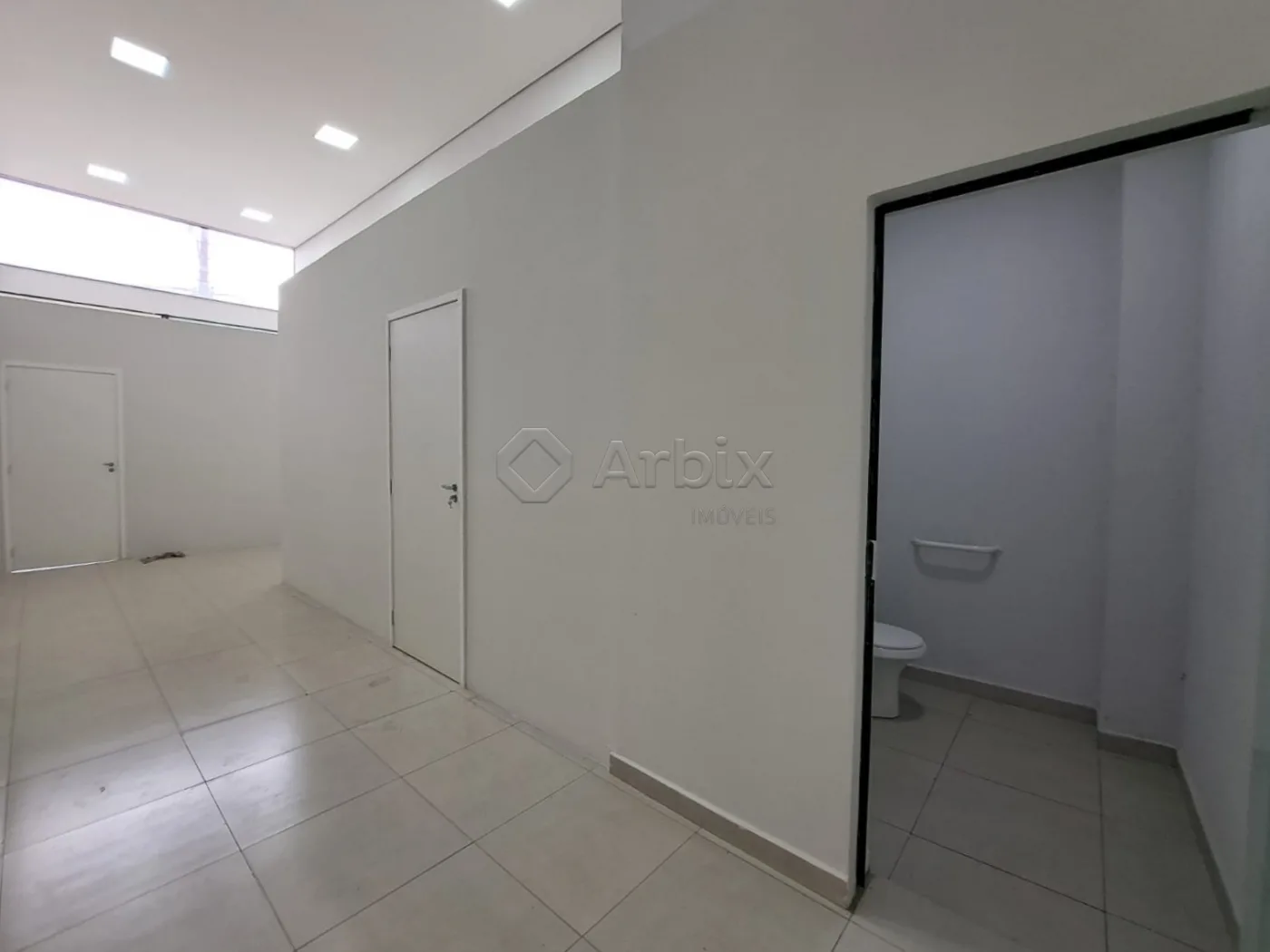 Alugar Comercial / Sala Comercial em Americana R$ 1.650,00 - Foto 2