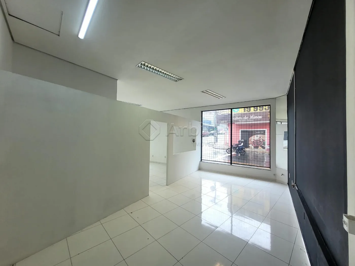 Alugar Comercial / Sala Comercial em Americana R$ 3.000,00 - Foto 1