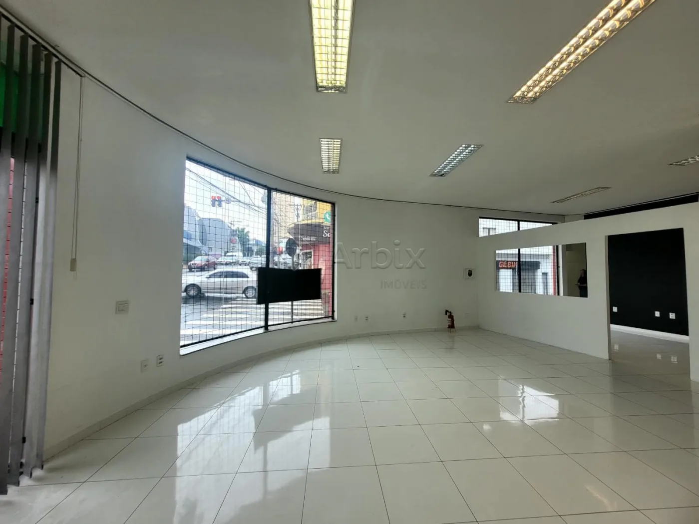 Alugar Comercial / Sala Comercial em Americana R$ 3.000,00 - Foto 3