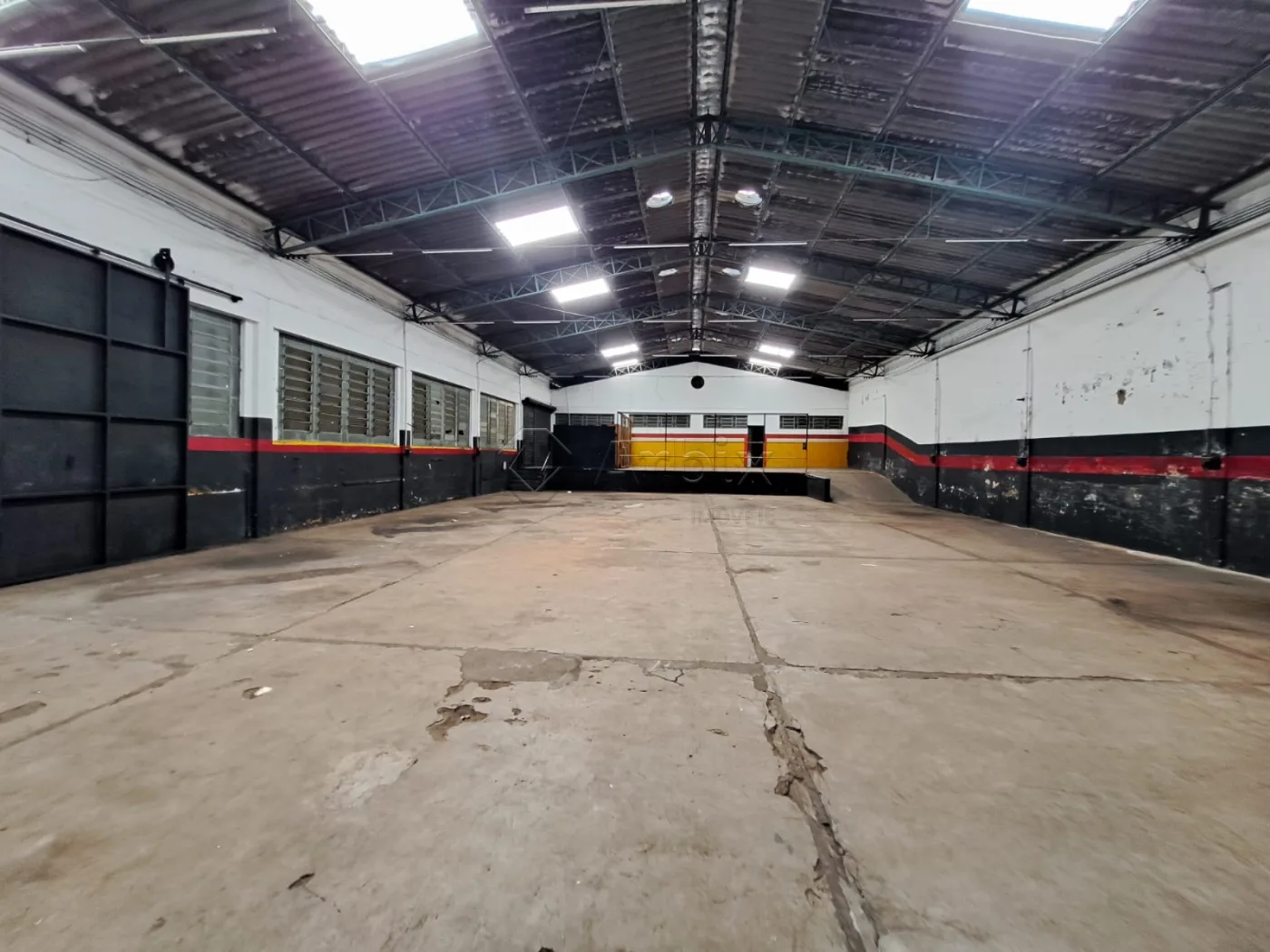 Alugar Comercial / Sal&atilde;o Comercial em Santa B&aacute;rbara D`Oeste R$ 13.500,00 - Foto 2