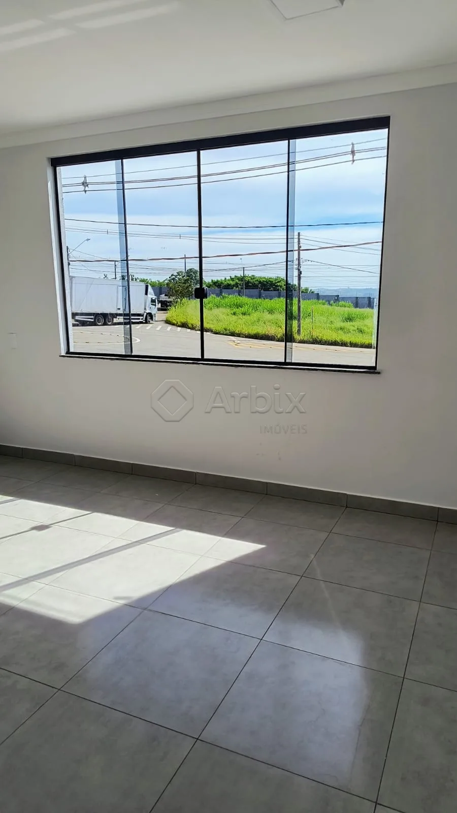 Alugar Comercial / Sal&atilde;o Industrial em Condom&iacute;nio em Santa B&aacute;rbara D`Oeste R$ 18.000,00 - Foto 6