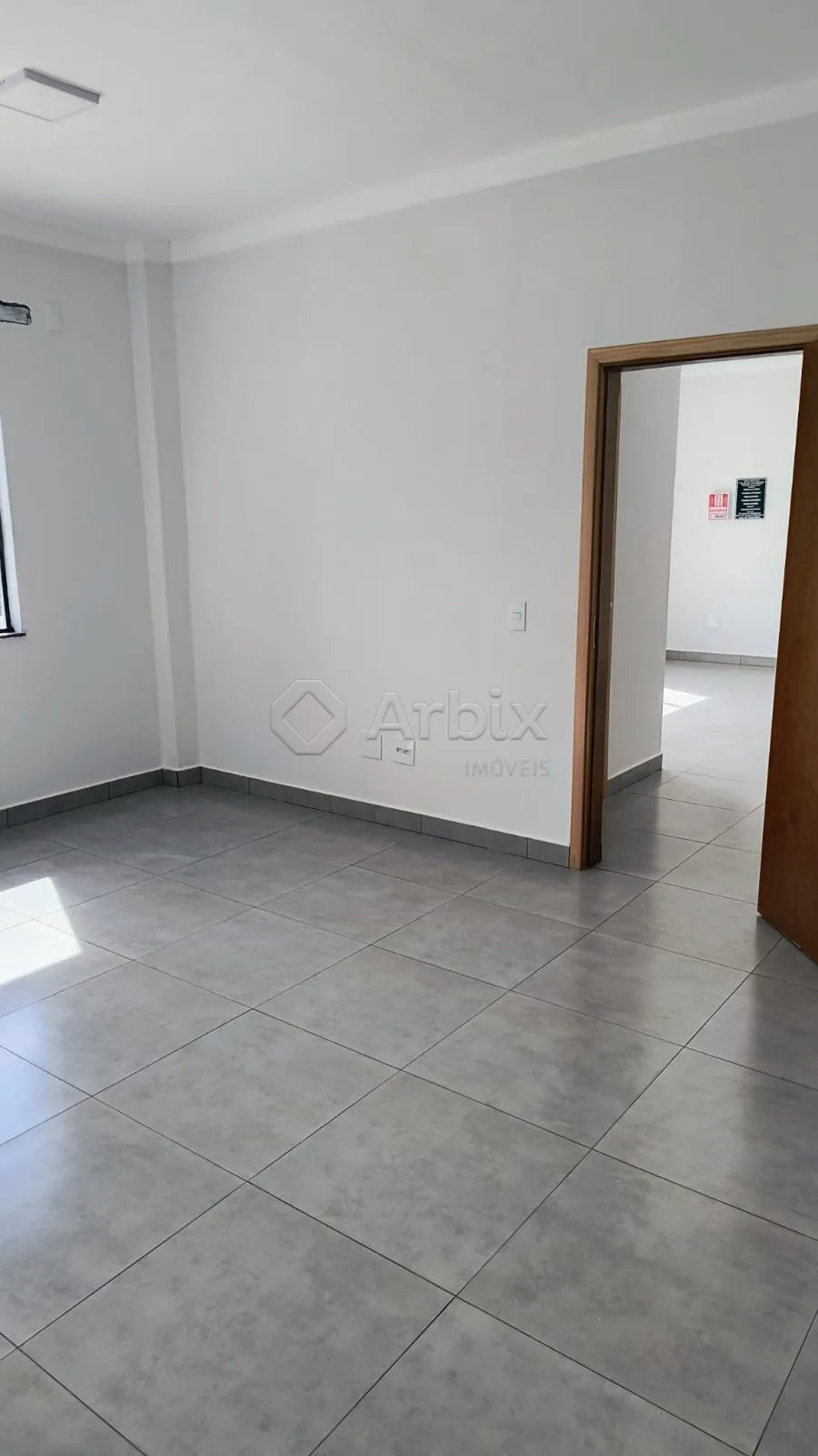 Alugar Comercial / Sal&atilde;o Industrial em Condom&iacute;nio em Santa B&aacute;rbara D`Oeste R$ 18.000,00 - Foto 24