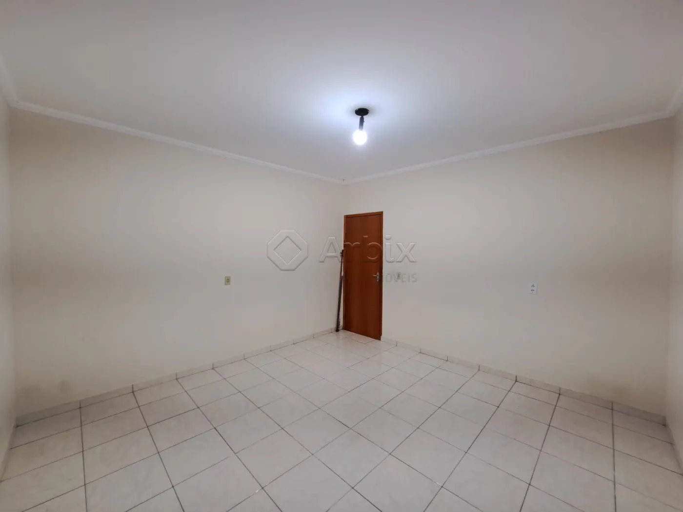Alugar Casa / Residencial em Americana R$ 1.550,00 - Foto 5