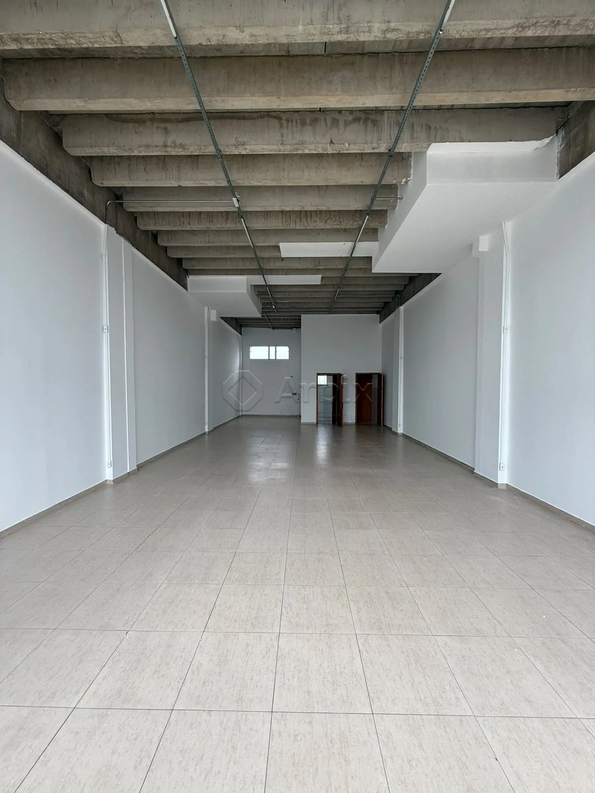 Alugar Comercial / Sal&atilde;o Comercial em Americana R$ 2.400,00 - Foto 2