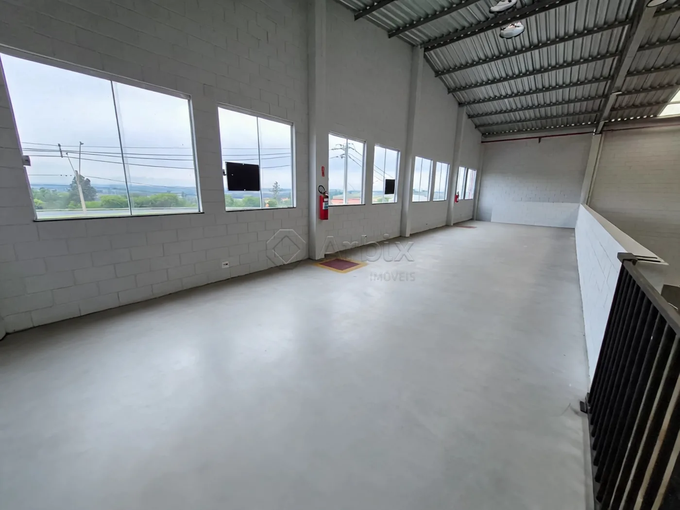 Alugar Comercial / Sal&atilde;o Industrial em Condom&iacute;nio em Santa B&aacute;rbara D`Oeste R$ 20.000,00 - Foto 4