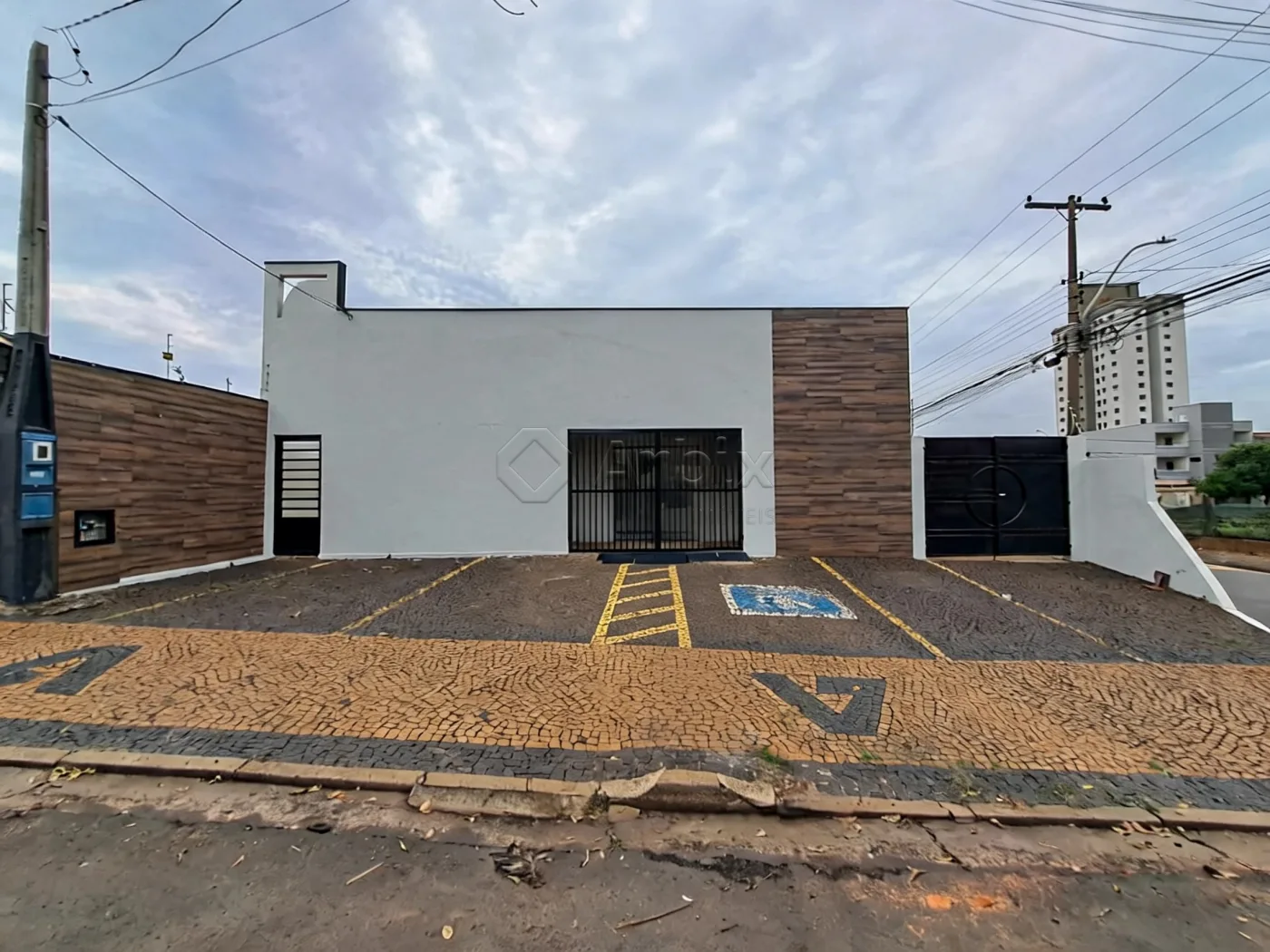 Alugar Comercial / Sal&atilde;o Comercial em Americana R$ 3.300,00 - Foto 2