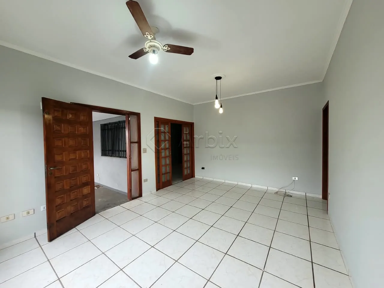 Alugar Casa / Residencial em Santa B&aacute;rbara D`Oeste R$ 4.200,00 - Foto 2