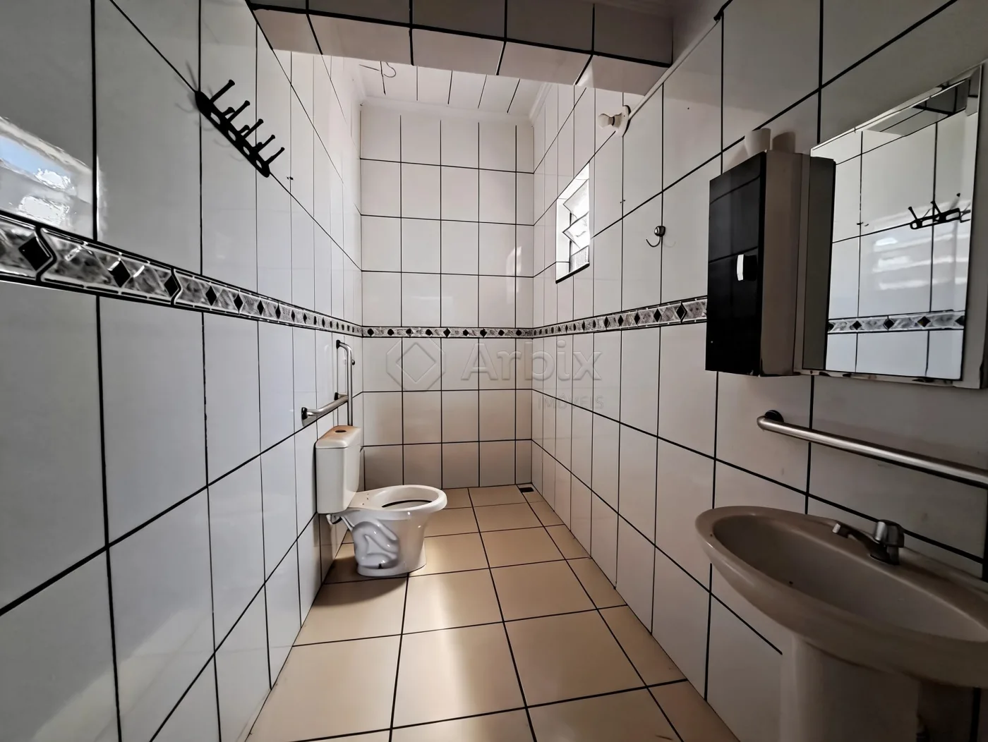 Alugar Comercial / Sal&atilde;o Comercial em Santa B&aacute;rbara D`Oeste R$ 5.000,00 - Foto 4