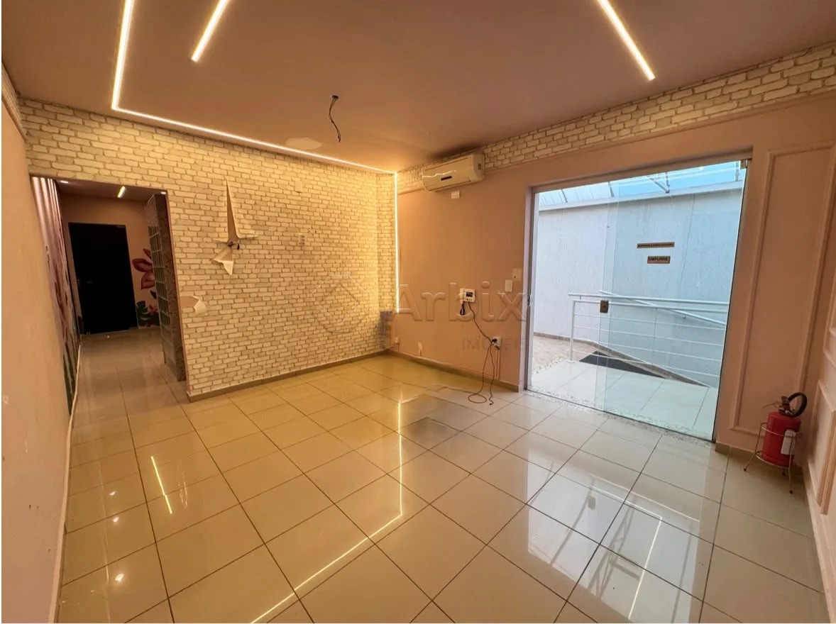Alugar Comercial / Casa Comercial em Campinas R$ 18.000,00 - Foto 1