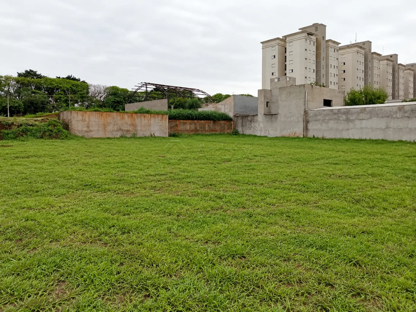 Comprar Terreno / Comercial em Santa B&aacute;rbara D`Oeste R$ 748.000,00 - Foto 1