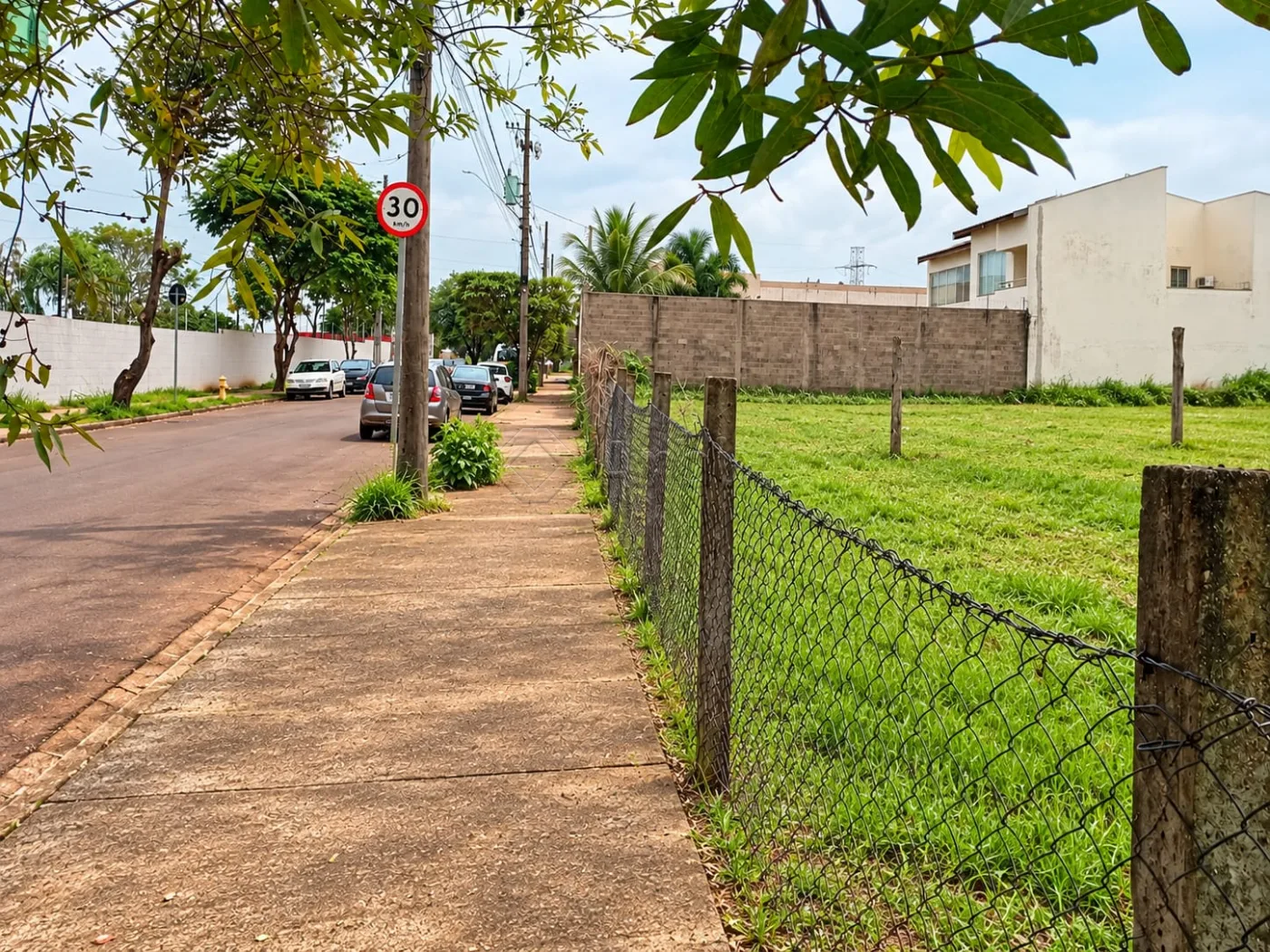 Comprar Terreno / Comercial em Santa B&aacute;rbara D`Oeste R$ 748.000,00 - Foto 2