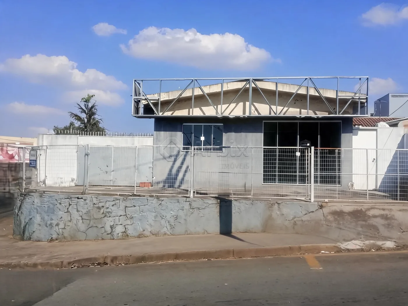 Comprar Comercial / Casa Comercial em Santa B&aacute;rbara D`Oeste R$ 800.000,00 - Foto 1