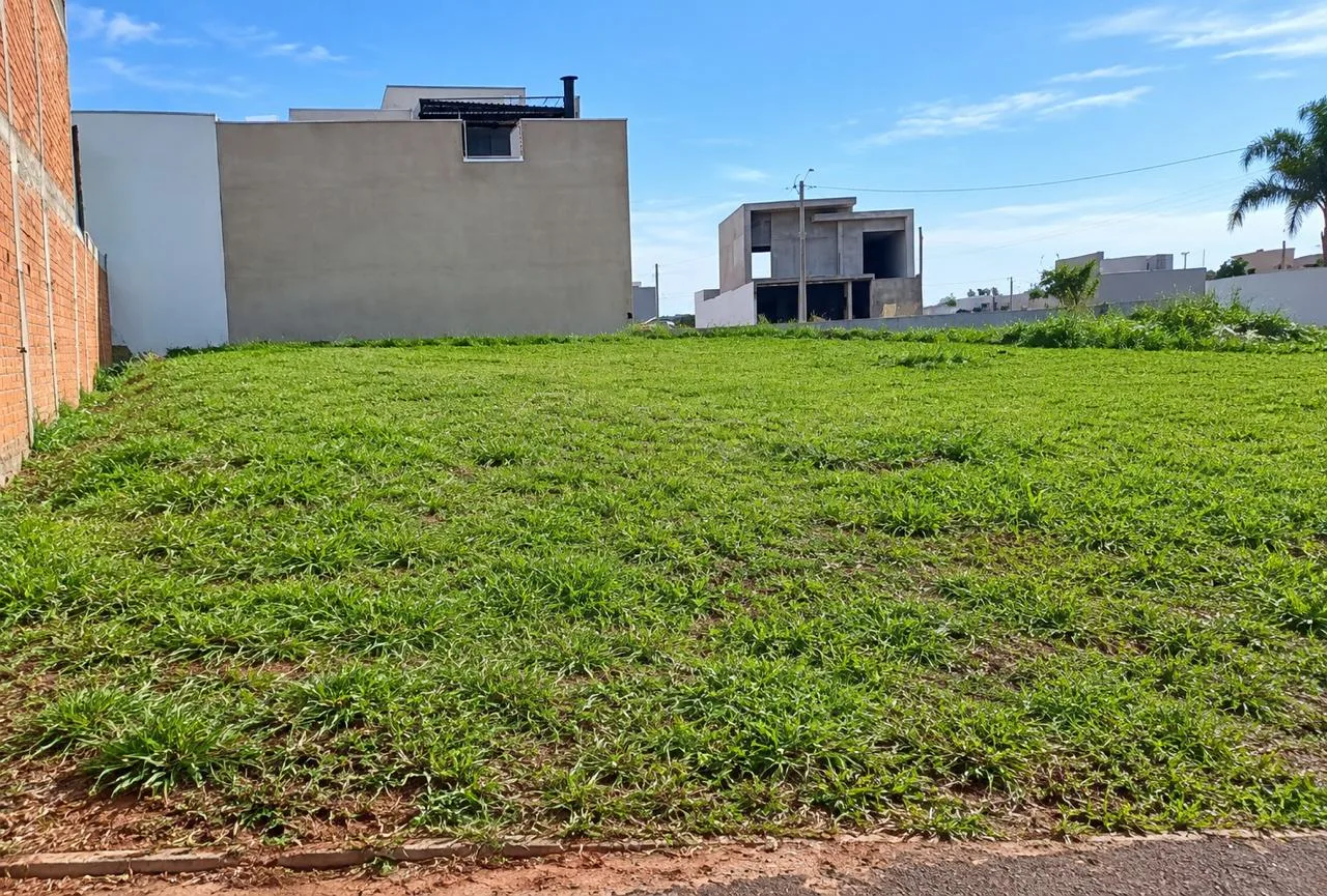 Comprar Terreno / Residencial em Santa B&aacute;rbara D`Oeste R$ 320.000,00 - Foto 1