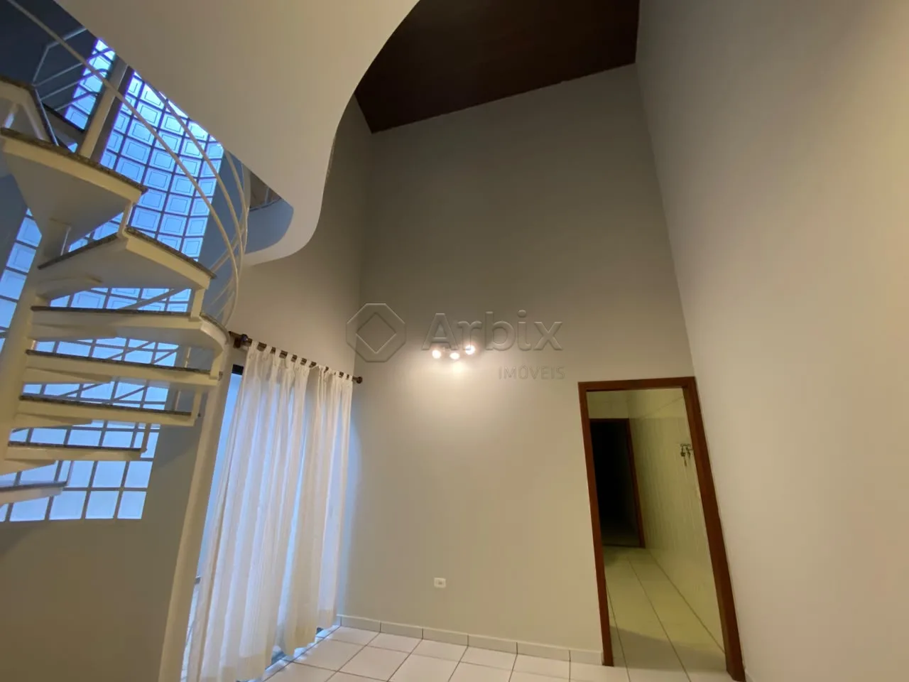 Alugar Casa / Residencial em Americana R$ 3.800,00 - Foto 2