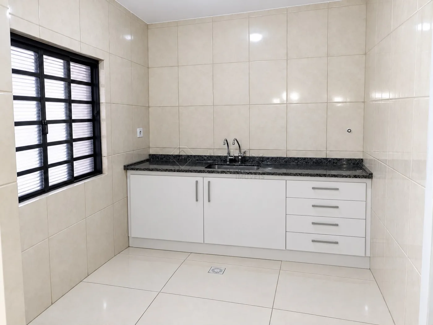 Comprar Casa / Misto em Capivari R$ 420.000,00 - Foto 3