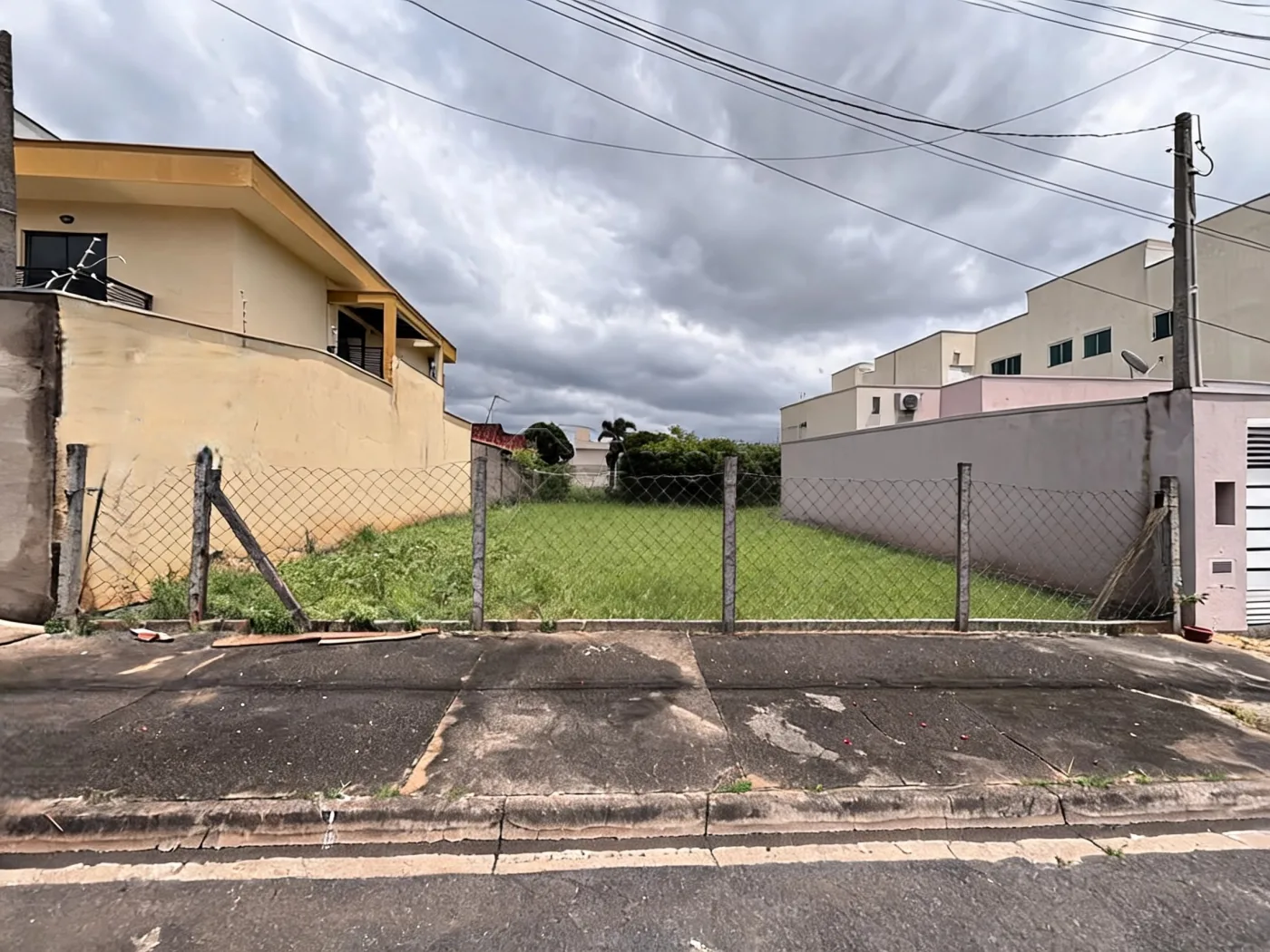 Comprar Terreno / Residencial em Americana R$ 430.000,00 - Foto 1