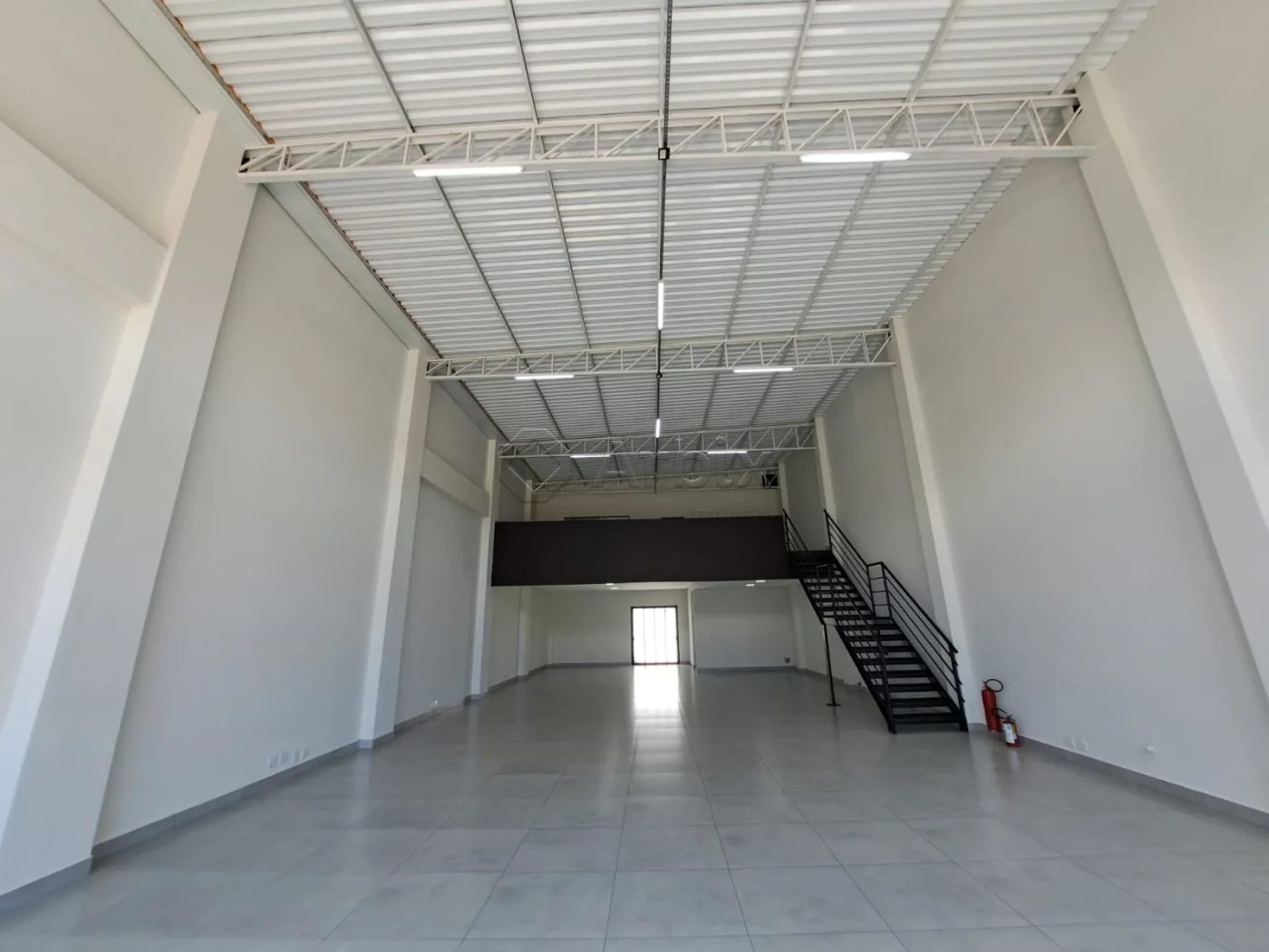 Alugar Comercial / Sal&atilde;o Comercial em Americana R$ 8.000,00 - Foto 2
