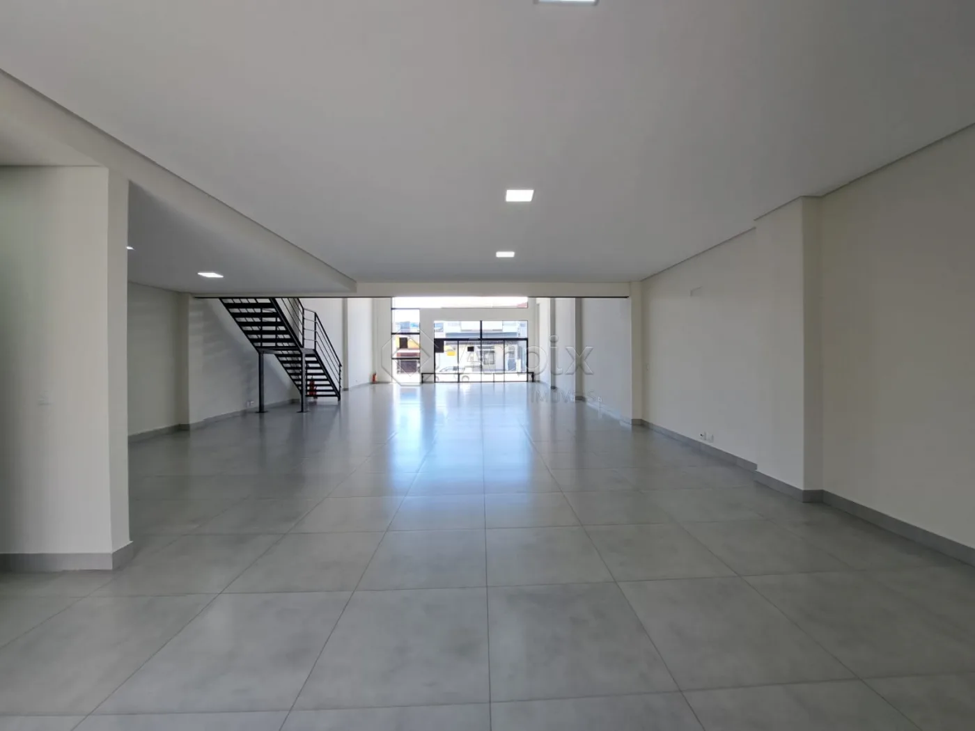 Alugar Comercial / Sal&atilde;o Comercial em Americana R$ 8.000,00 - Foto 6