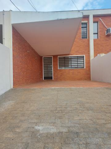 Americana Chacara Machadinho I Casa Locacao R$ 2.200,00 4 Dormitorios 2 Vagas Area do terreno 195.00m2 Area construida 154.00m2