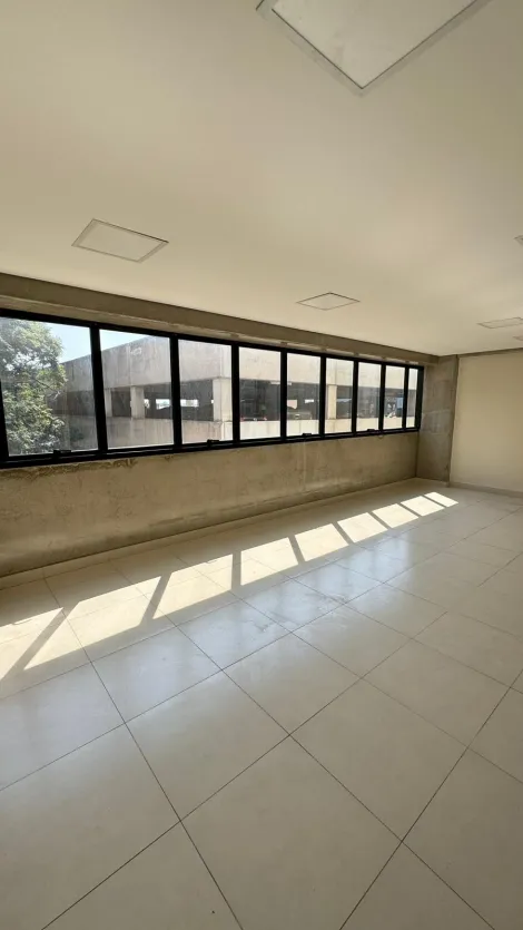 Americana Centro Comercial Venda R$325.000,00 Condominio R$530,00  1 Vaga Area construida 49.00m2