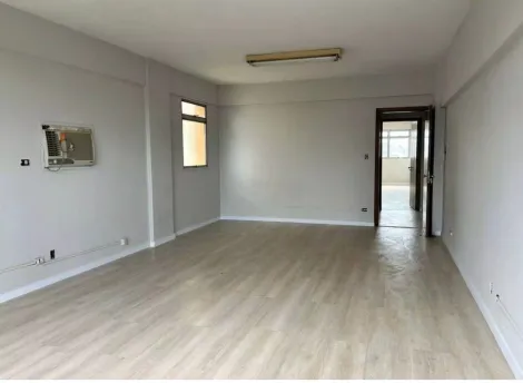 Americana Centro Comercial Venda R$230.000,00 Condominio R$1.296,66 Area construida 87.70m2