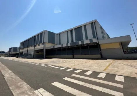 Limeira Jardim Nova Limeira Comercial Locacao R$ 317.070,00 Condominio R$63.308,31  100 Vagas Area construida 10569.00m2
