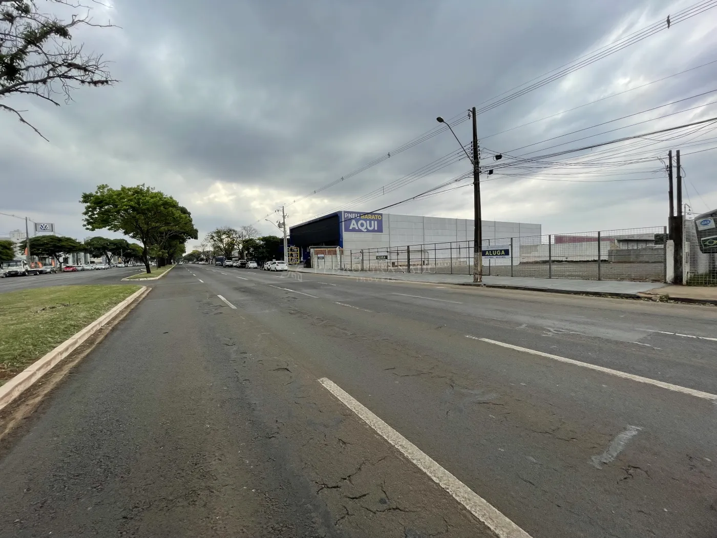 Terreno/Área para alugar em Vila Esperança, Maringá — Portal Chave Fácil