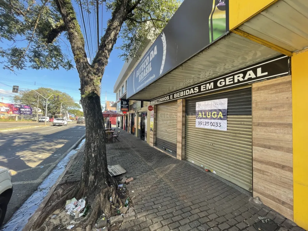 Prédio/Edifício para alugar em Zona 5, Maringá — Portal Chave Fácil