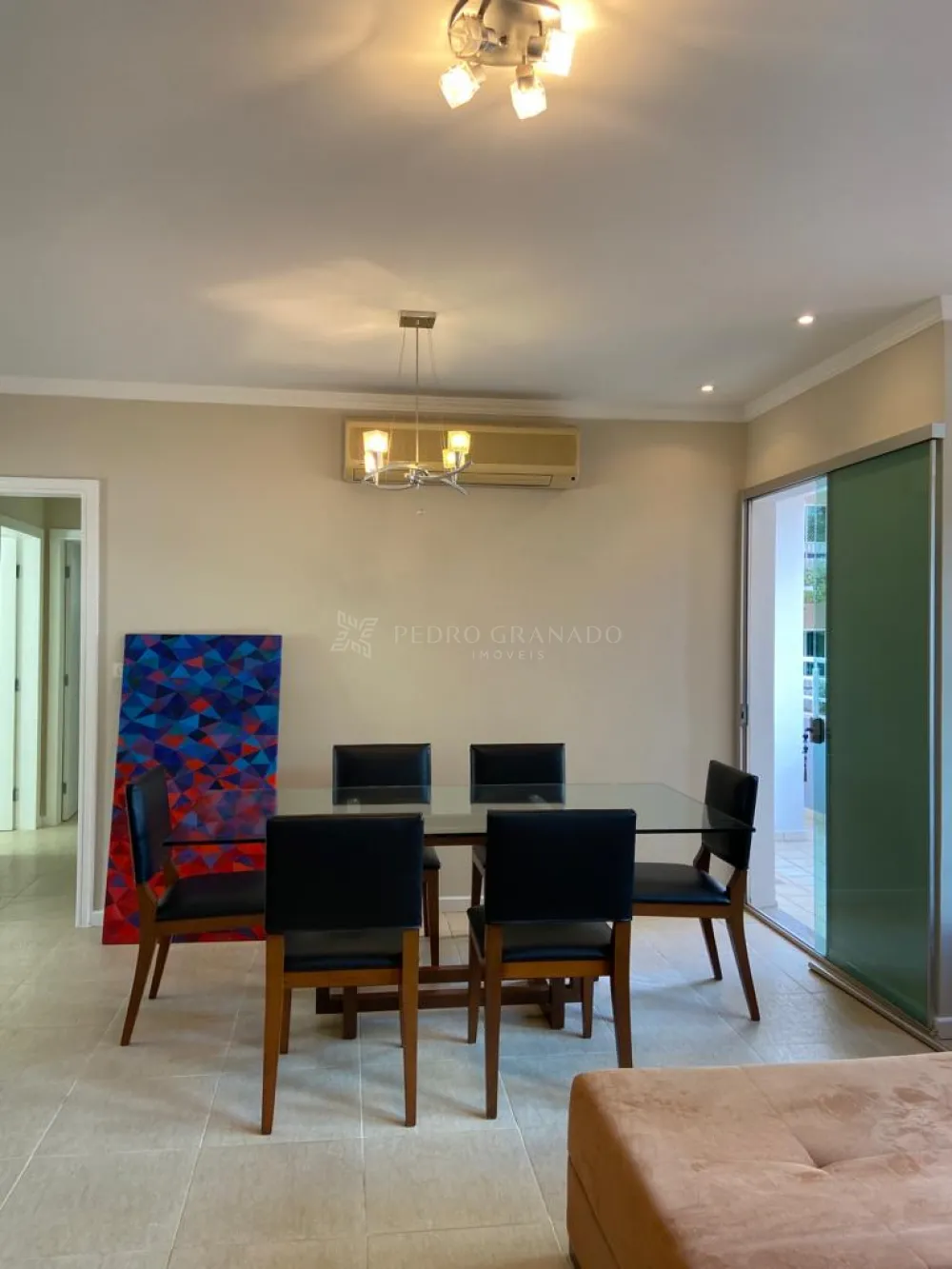 Apartamento para alugar em Zona 07, Maringá — Portal Chave Fácil
