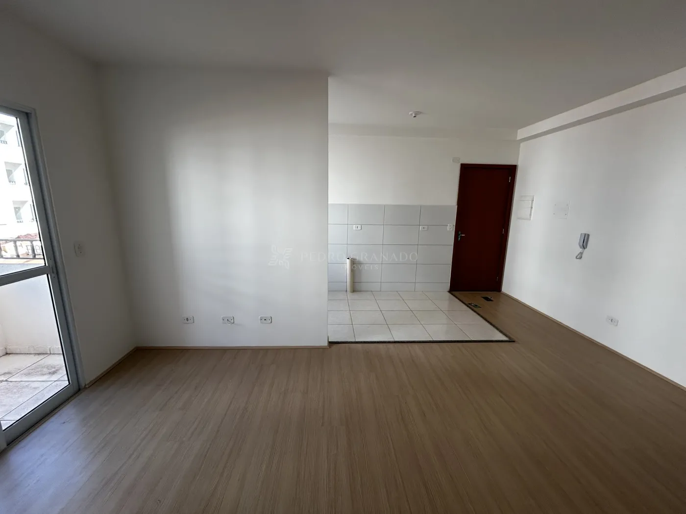 Apartamento para alugar em Chácaras Aeroporto, Maringá — Portal Chave Fácil