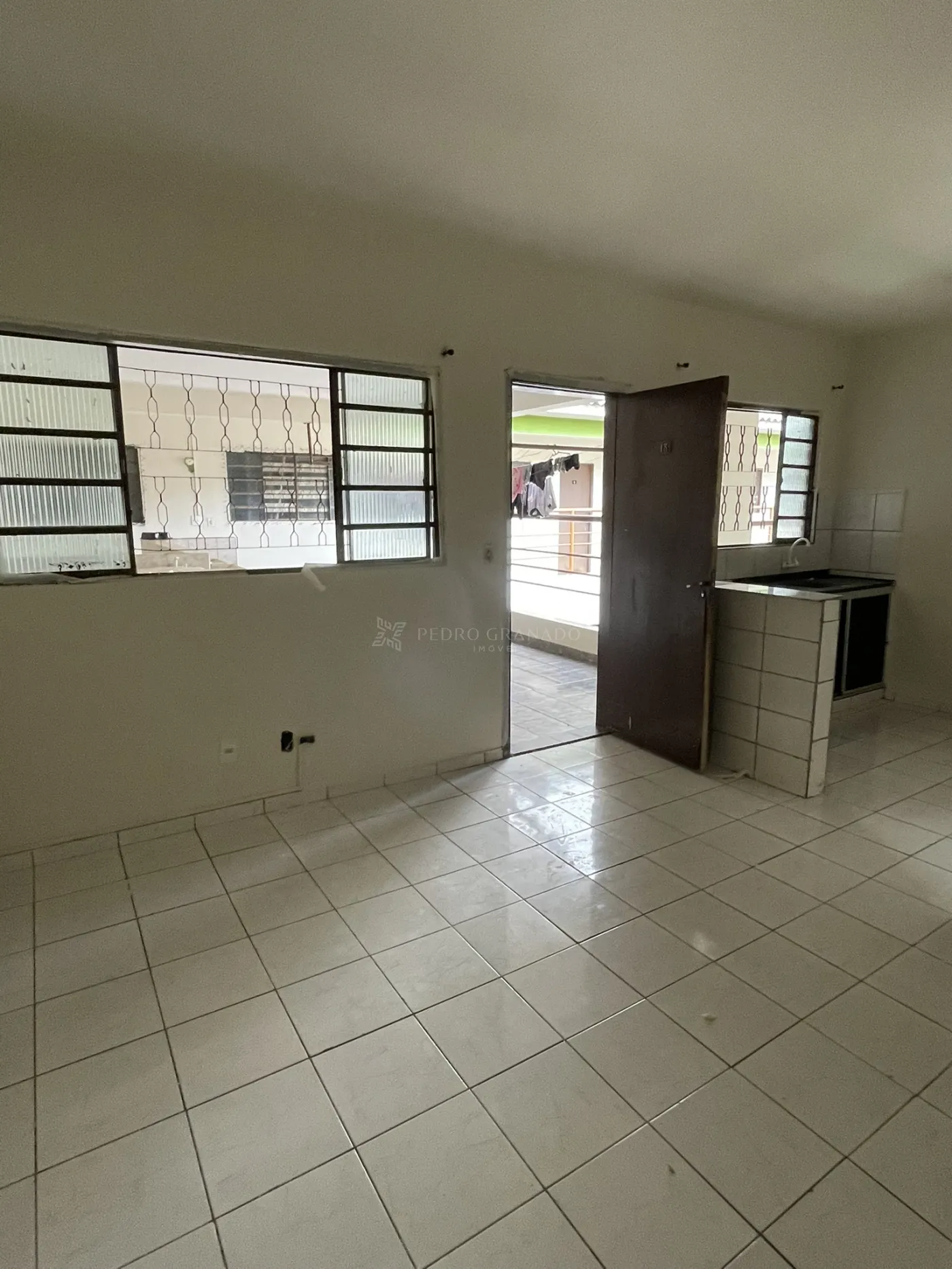 Kitnet para alugar em Zona 07, Maringá — Portal Chave Fácil