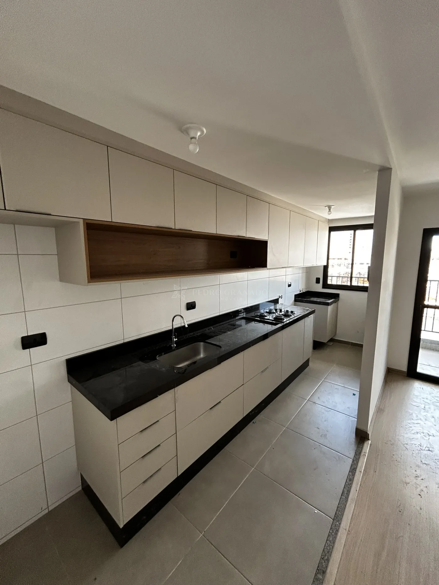 Apartamento para alugar em Zona 08, Maringá — Portal Chave Fácil