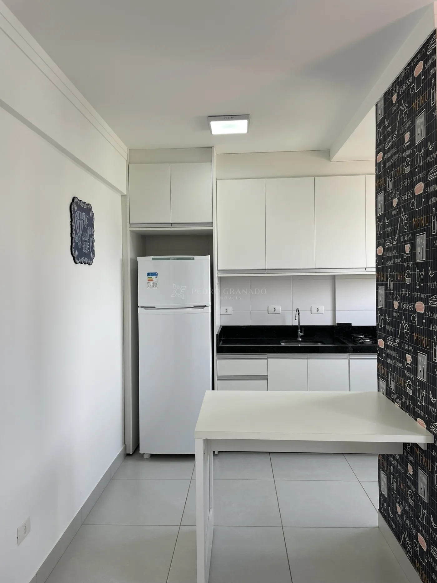 Apartamento para alugar em Zona 08, Maringá — Portal Chave Fácil
