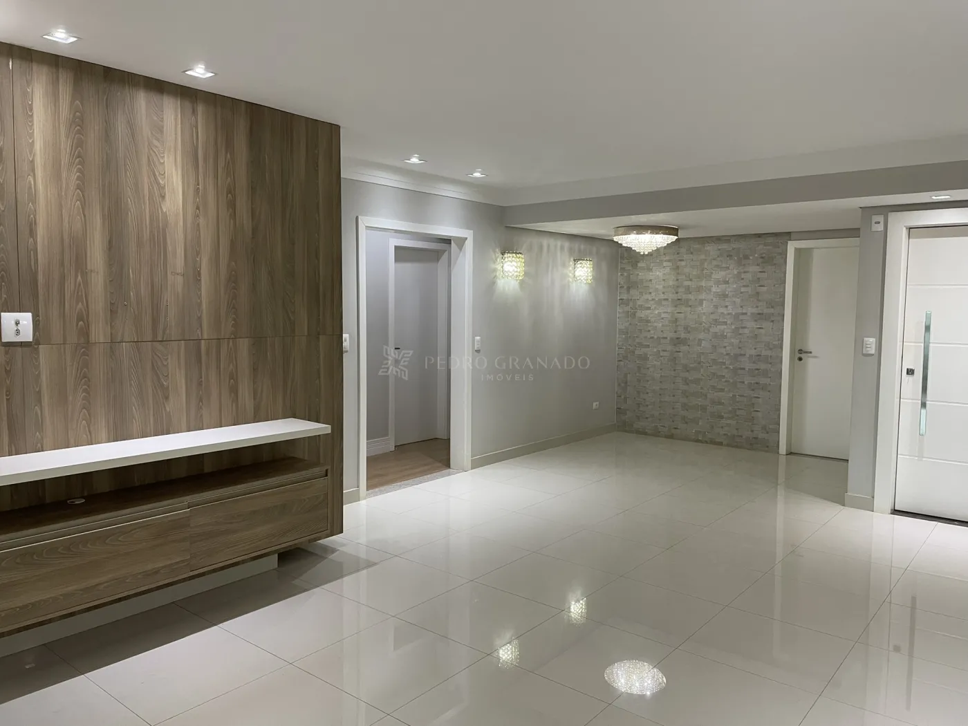 Apartamento para alugar em Zona 01, Maringá — Portal Chave Fácil