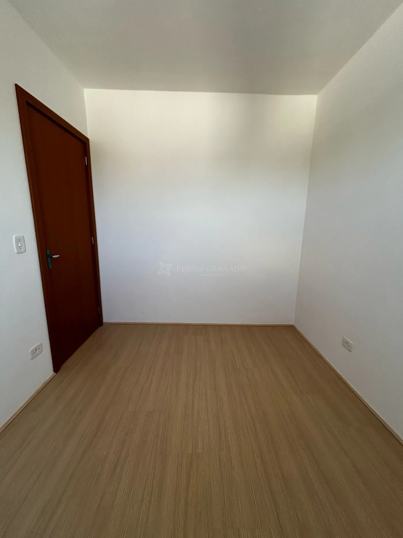 Apartamento para alugar em Chácaras Aeroporto, Maringá — Portal Chave Fácil