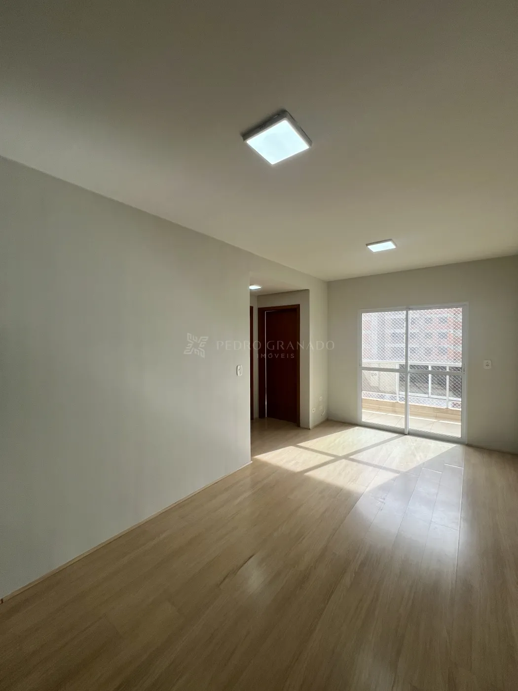 Apartamento para alugar em Vila Marumby, Maringá — Portal Chave Fácil